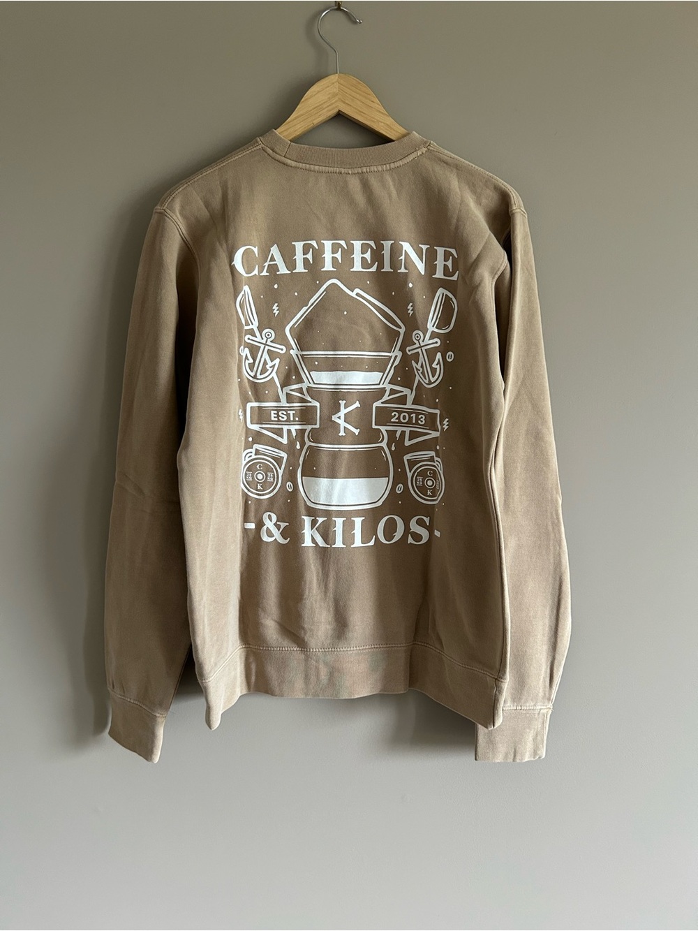 Caffeine and kilos crewneck men’s